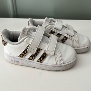 Toddler girl Adidas